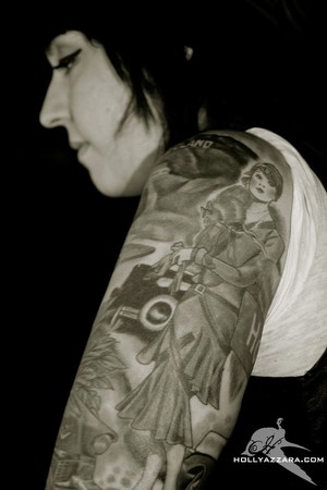 Holly Azzara - Fashion Sleeve